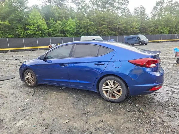 5NPD84LF0KH404858 2019 HYUNDAI ELANTRA - Image 2