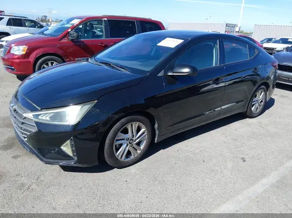 5NPD84LF0KH406383 2019 HYUNDAI ELANTRA - Image 2