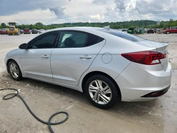 5NPD84LF0KH407422 2019 HYUNDAI ELANTRA - Image 2
