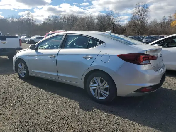 5NPD84LF0KH408179 2019 HYUNDAI ELANTRA - Image 2