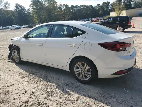 5NPD84LF0KH411647 2019 HYUNDAI ELANTRA - Image 2