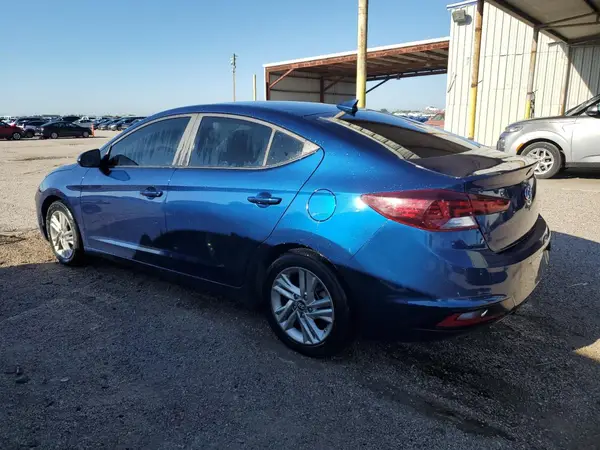 5NPD84LF0KH411910 2019 HYUNDAI ELANTRA - Image 2