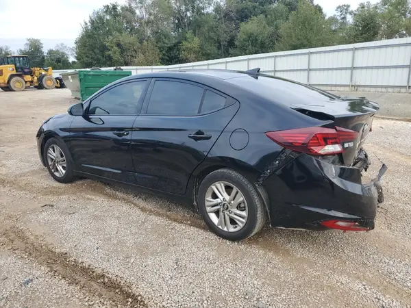 5NPD84LF0KH412152 2019 HYUNDAI ELANTRA - Image 2