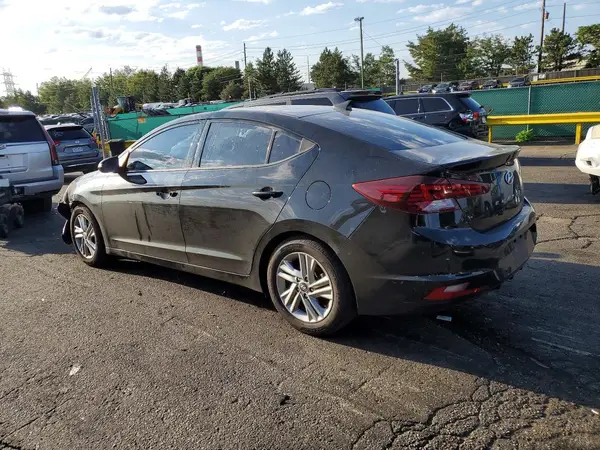 5NPD84LF0KH414452 2019 HYUNDAI ELANTRA - Image 2