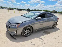 5NPD84LF0KH415536 2019 HYUNDAI ELANTRA