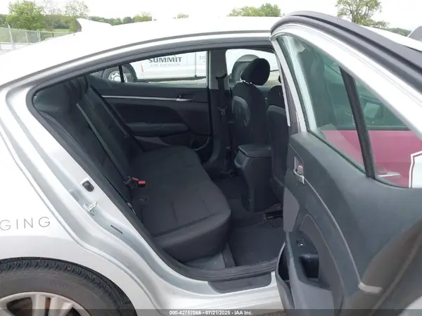 5NPD84LF0KH416928 2019 HYUNDAI ELANTRA - Image 8