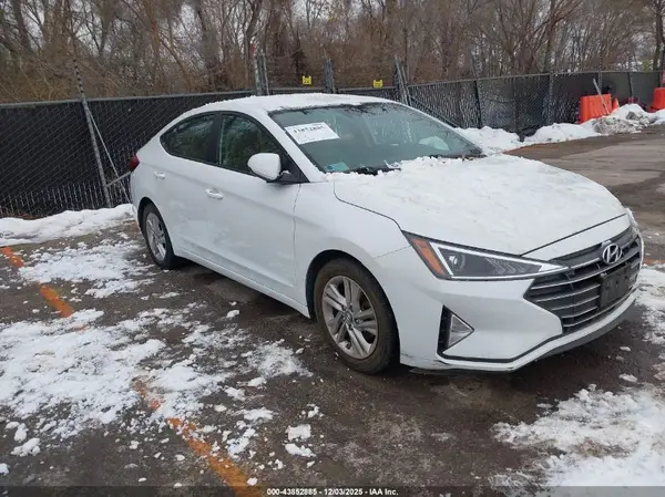 5NPD84LF0KH417495 2019 HYUNDAI ELANTRA - Image 1