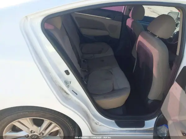 5NPD84LF0KH418713 2019 HYUNDAI ELANTRA - Image 8