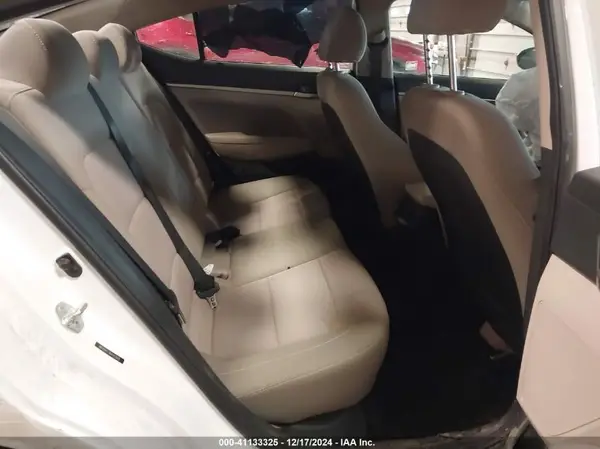 5NPD84LF0KH423605 2019 HYUNDAI ELANTRA - Image 8