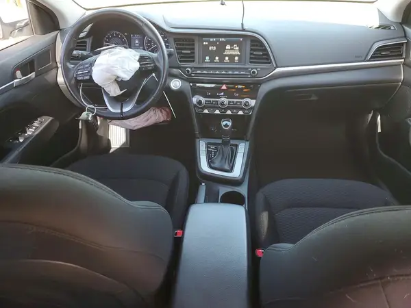 5NPD84LF0KH423703 2019 HYUNDAI ELANTRA - Image 8