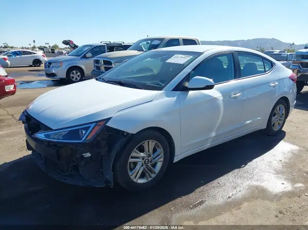 5NPD84LF0KH424169 2019 HYUNDAI ELANTRA - Image 2