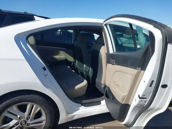 5NPD84LF0KH424169 2019 HYUNDAI ELANTRA - Image 8