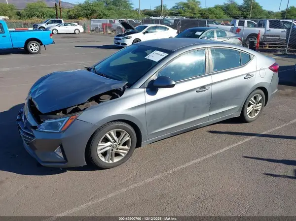 5NPD84LF0KH424348 2019 HYUNDAI ELANTRA - Image 2