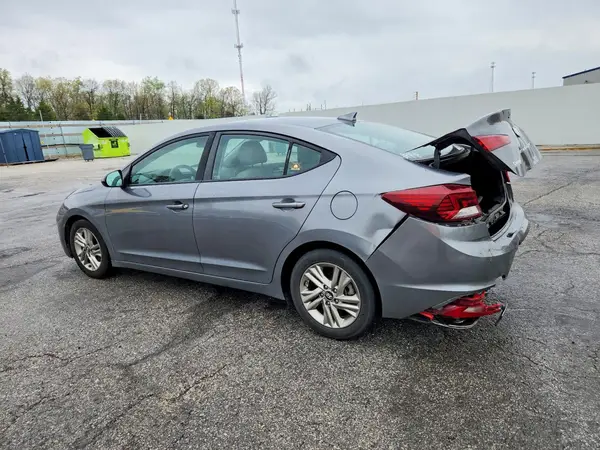 5NPD84LF0KH424351 2019 HYUNDAI ELANTRA - Image 2