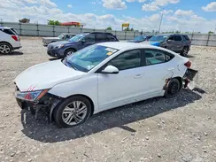 5NPD84LF0KH424527 2019 HYUNDAI ELANTRA