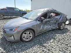 5NPD84LF0KH425550 2019 HYUNDAI ELANTRA