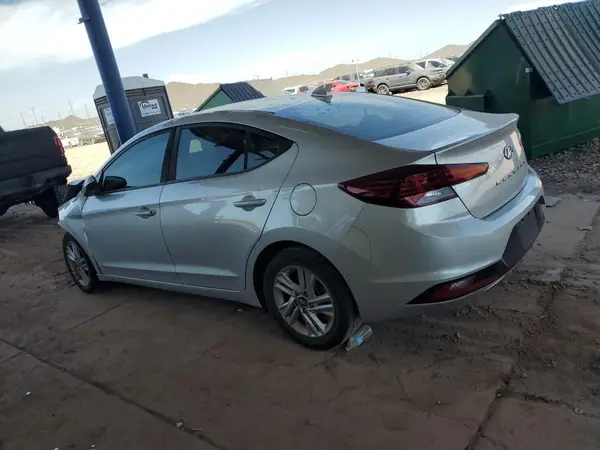 5NPD84LF0KH426875 2019 HYUNDAI ELANTRA - Image 2