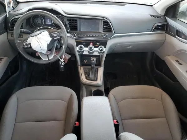 5NPD84LF0KH426875 2019 HYUNDAI ELANTRA - Image 8