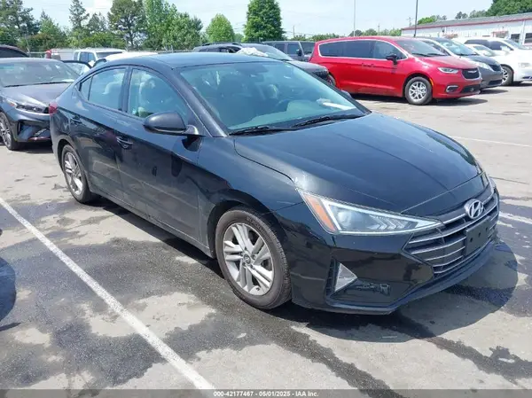 5NPD84LF0KH427086 2019 HYUNDAI ELANTRA - Image 1