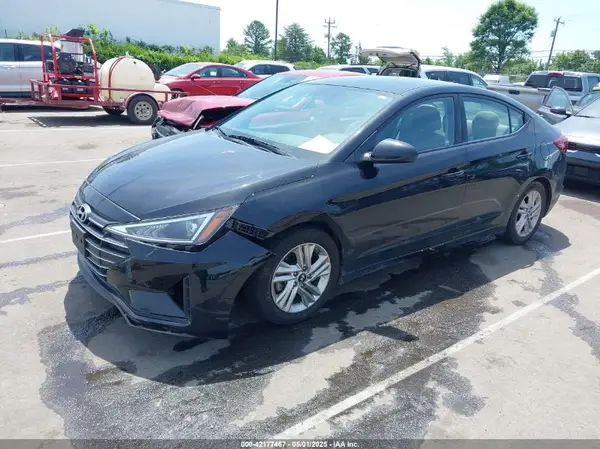 5NPD84LF0KH427086 2019 HYUNDAI ELANTRA - Image 2