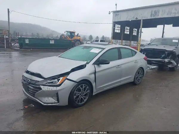 5NPD84LF0KH431994 2019 HYUNDAI ELANTRA - Image 2