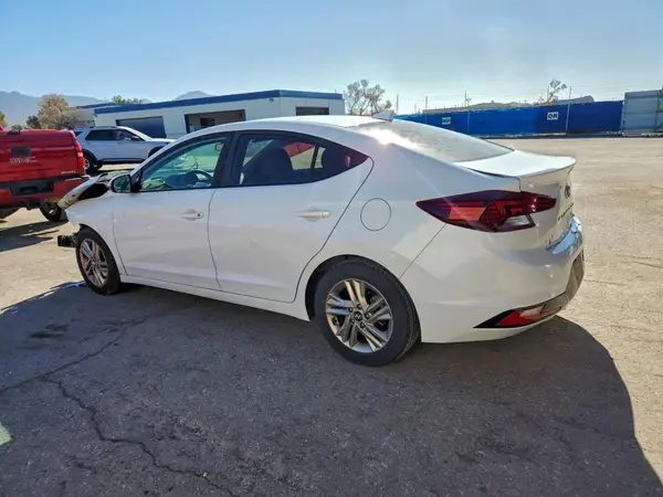5NPD84LF0KH432708 2019 HYUNDAI ELANTRA - Image 2