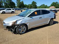 5NPD84LF0KH434152 2019 HYUNDAI ELANTRA