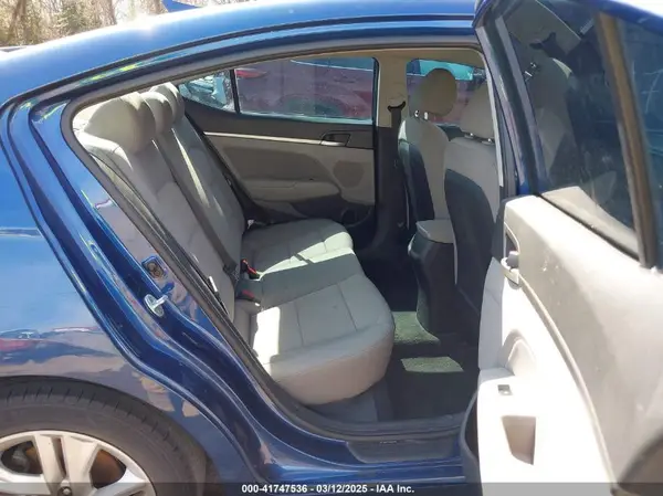 5NPD84LF0KH435303 2019 HYUNDAI ELANTRA - Image 8
