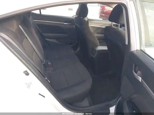5NPD84LF0KH437035 2019 HYUNDAI ELANTRA - Image 8