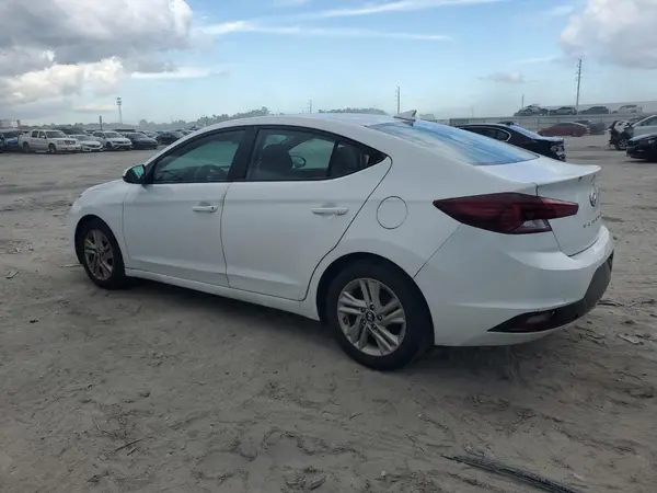 5NPD84LF0KH437214 2019 HYUNDAI ELANTRA - Image 2