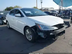 5NPD84LF0KH438637 2019 HYUNDAI ELANTRA