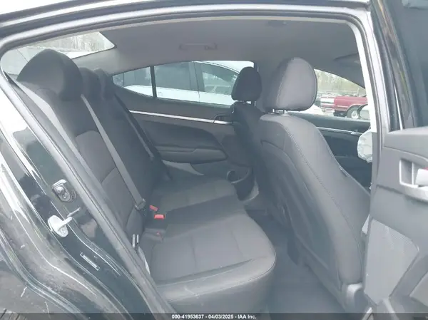 5NPD84LF0KH439996 2019 HYUNDAI ELANTRA - Image 8