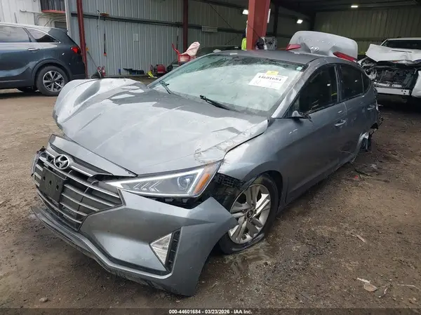 5NPD84LF0KH443854 2019 HYUNDAI ELANTRA - Image 2