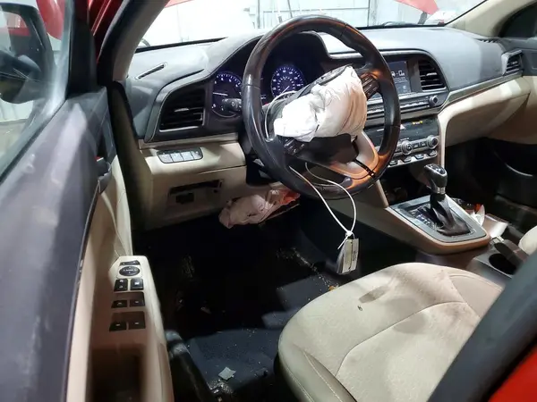 5NPD84LF0KH444597 2019 HYUNDAI ELANTRA - Image 8