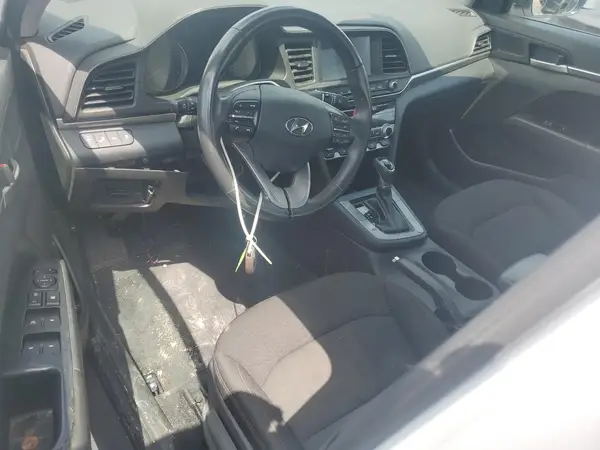 5NPD84LF0KH446379 2019 HYUNDAI ELANTRA - Image 8