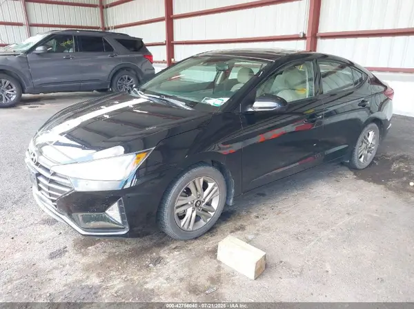 5NPD84LF0KH447578 2019 HYUNDAI ELANTRA - Image 2