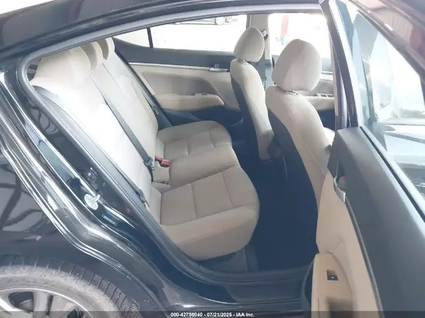 5NPD84LF0KH447578 2019 HYUNDAI ELANTRA - Image 8