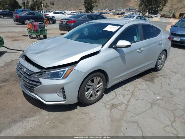 5NPD84LF0KH448939 2019 HYUNDAI ELANTRA - Image 2