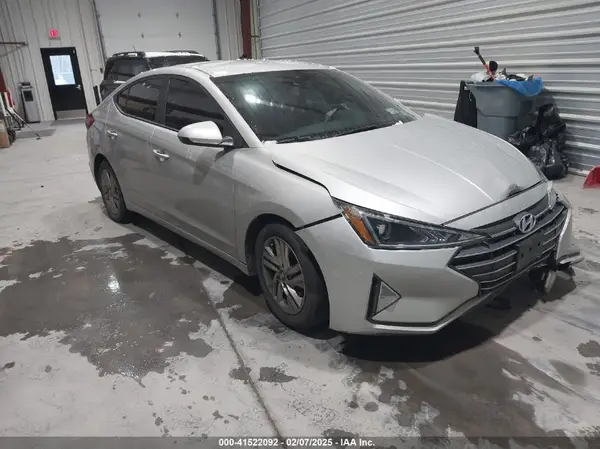 5NPD84LF0KH450402 2019 HYUNDAI ELANTRA - Image 1