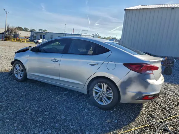 5NPD84LF0KH454675 2019 HYUNDAI ELANTRA - Image 2