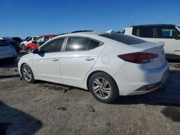 5NPD84LF0KH454790 2019 HYUNDAI ELANTRA - Image 2