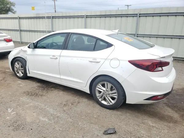 5NPD84LF0KH456295 2019 HYUNDAI ELANTRA - Image 2