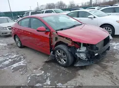 5NPD84LF0KH457172 2019 HYUNDAI ELANTRA