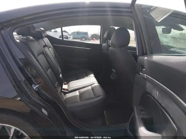5NPD84LF0KH460668 2019 HYUNDAI ELANTRA - Image 8