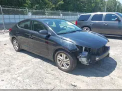 5NPD84LF0KH461822 2019 HYUNDAI ELANTRA