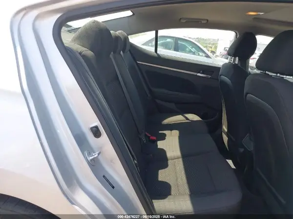 5NPD84LF0KH462405 2019 HYUNDAI ELANTRA - Image 8