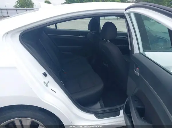 5NPD84LF0KH462971 2019 HYUNDAI ELANTRA - Image 8