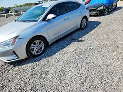 5NPD84LF0KH474957 2019 HYUNDAI ELANTRA