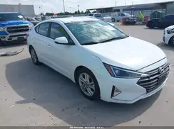 5NPD84LF0KH475980 2019 HYUNDAI ELANTRA