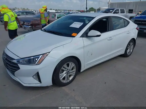 5NPD84LF0KH475980 2019 HYUNDAI ELANTRA - Image 2